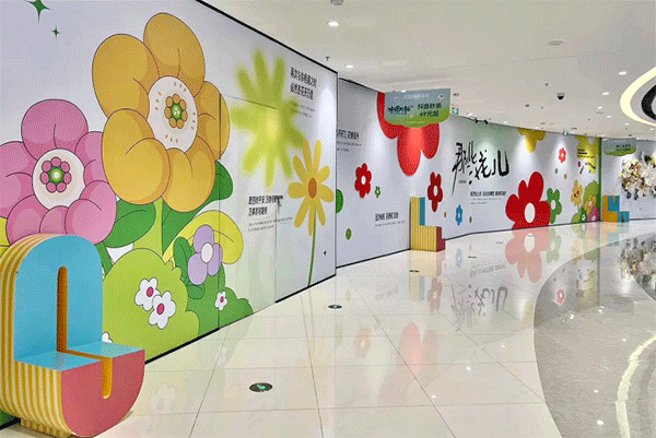 成都室外噴繪和室內(nèi)噴繪有什么區(qū)別？?jī)r(jià)格是多少？