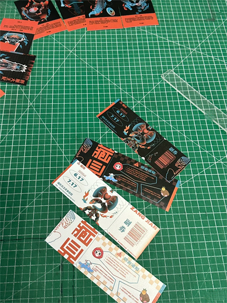 燈箱布與寫真布、噴繪布怎么區(qū)分？